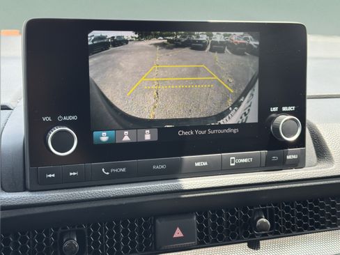 Used 2025 Honda CR-V LX image 18