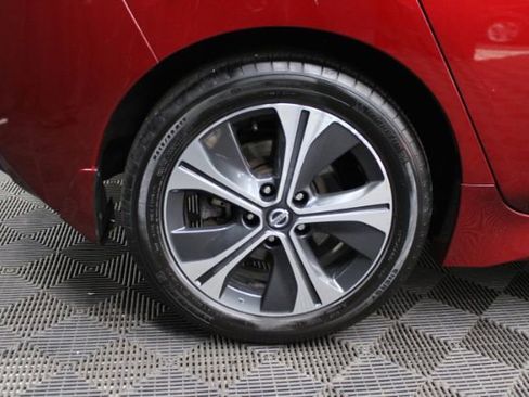 Used 2018 Nissan Leaf SL w/ SL Technology Package image 5