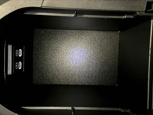 Certified 2024 Toyota RAV4 LE image 40