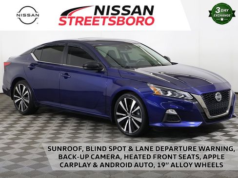 Used 2022 Nissan Altima 2.0 SR image 1