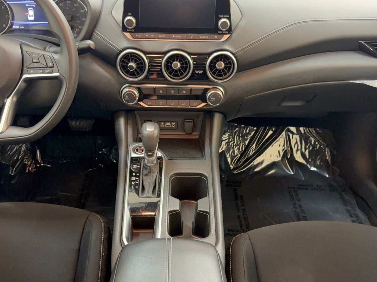 Used 2025 Nissan Sentra SV FWD image 22