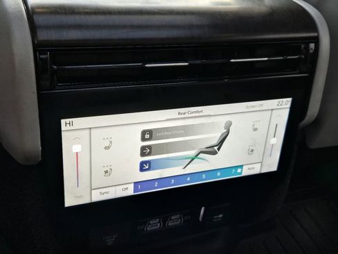 Used 2022 Jeep Grand Wagoneer Series II w/ Premium Group II image 36