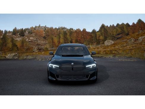 New 2026 BMW 330i xDrive Sedan AWD/4WD image 3