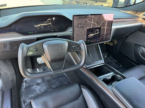 Used 2022 Tesla Model S AWD/4WD image 11