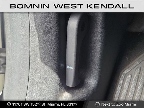 Used 2023 Kia Seltos S image 24