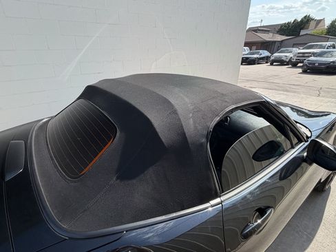 Used 2019 MAZDA MX-5 Miata Club RWD image 34