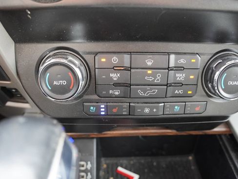 Certified 2020 Ford F150 Lariat AWD/4WD image 6