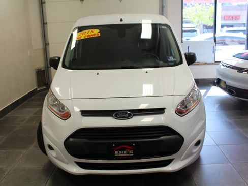 Used 2018 Ford Transit Connect XLT FWD image 2
