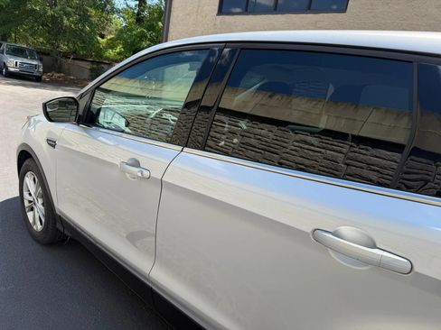 Used 2017 Ford Escape SE FWD image 33