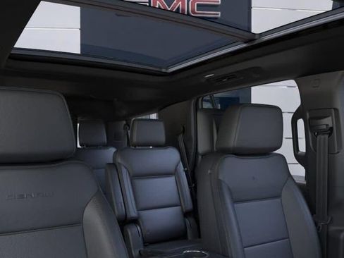 New 2026 GMC Yukon Denali w/ Denali Reserve Package AWD/4WD image 24