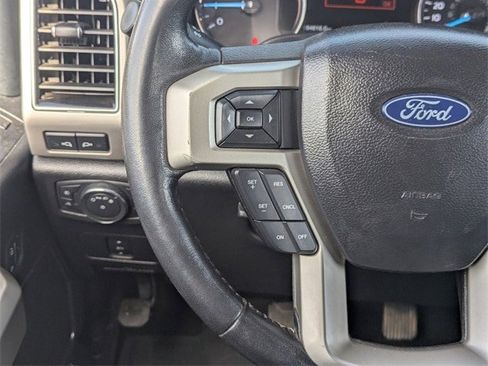 Used 2019 Ford F350 Lariat image 24