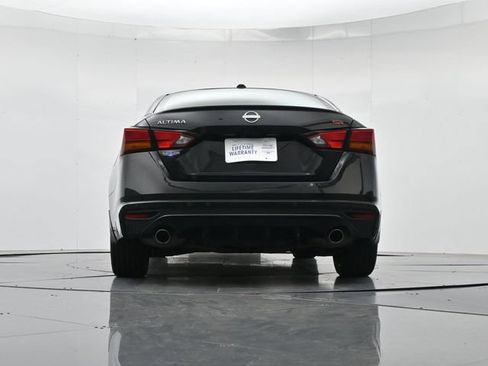 Used 2024 Nissan Altima 2.5 SR FWD image 38