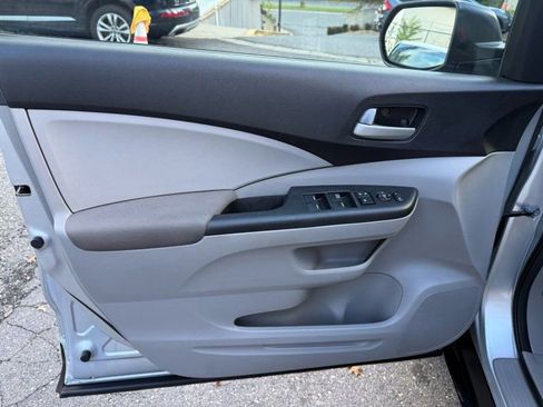 Used 2014 Honda CR-V LX image 14