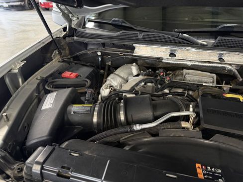 Used 2020 Chevrolet Silverado 2500 LTZ w/ LTZ Convenience Package AWD/4WD image 10