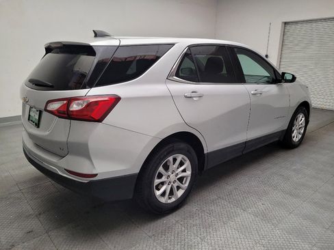 Used 2020 Chevrolet Equinox LT FWD image 9