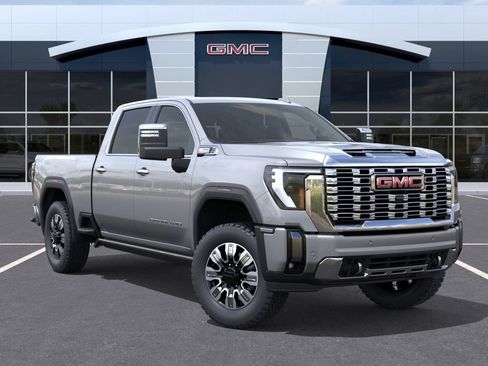 New 2026 GMC Sierra 2500 Denali w/ Denali Reserve Package AWD/4WD image 7