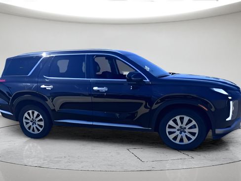 Used 2024 Hyundai Palisade SEL AWD/4WD image 3