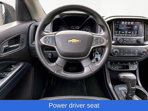 Used 2017 Chevrolet Colorado Z71 w/ Z71 Midnight Edition image 10