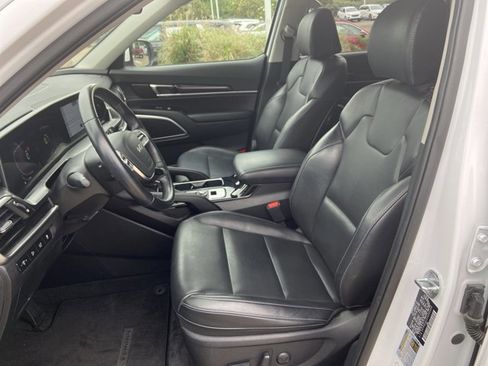Used 2025 Kia Telluride S FWD image 20
