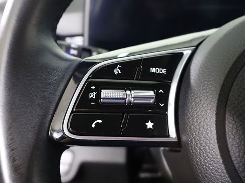 Used 2024 Kia Seltos S image 38