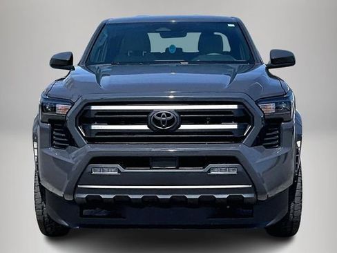 Used 2025 Toyota Tacoma SR5 image 3