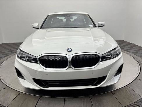 New 2026 BMW 330i xDrive Sedan w/ Convenience Package AWD/4WD image 14