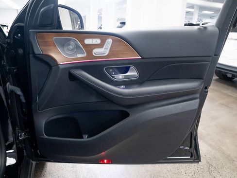 Used 2021 Mercedes-Benz GLE 350 4MATIC image 25