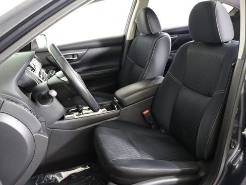 Used 2018 Nissan Altima 2.5 SV image 24