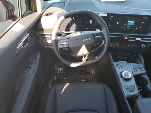 Certified 2026 Kia Sportage SX Prestige AWD/4WD image 14