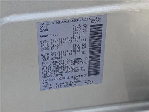 Used 2023 Nissan Murano SV FWD image 16