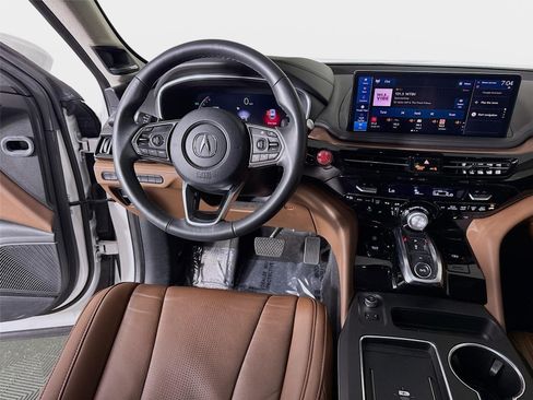 Used 2025 Acura MDX FWD w/ Technology Package image 25