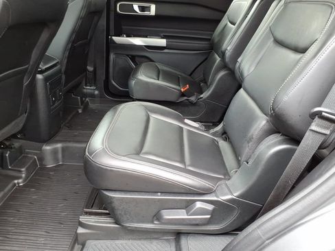 Certified 2023 Ford Explorer XLT w/ Equipment Group 202A AWD/4WD image 12