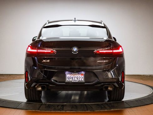 Used 2025 BMW X4 xDrive30i w/ Premium Package image 8