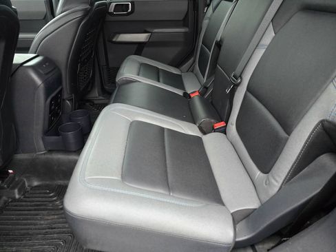 Used 2022 Ford Bronco Black Diamond AWD/4WD image 12