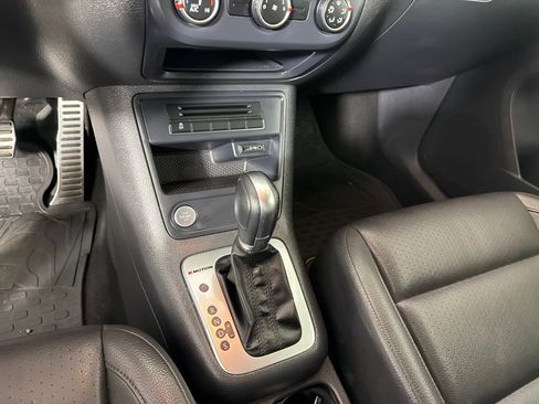 Used 2016 Volkswagen Tiguan R-Line AWD/4WD image 18