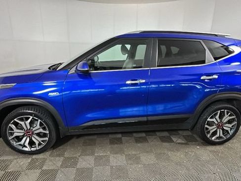 Used 2022 Kia Seltos SX w/ Sunroof Package AWD/4WD image 6