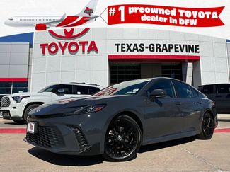 Used 2025 Toyota Camry SE video 1