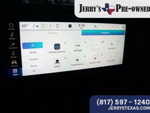 Used 2025 Jeep Gladiator Rubicon w/ Convenience Group AWD/4WD image 12