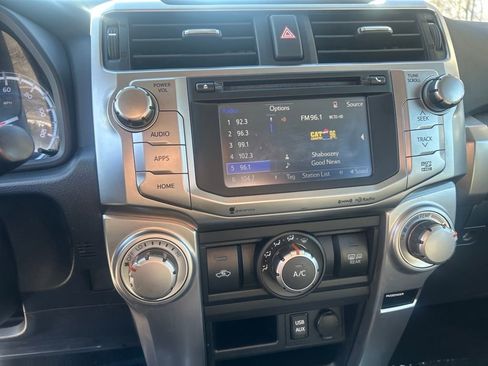 Used 2017 Toyota 4Runner SR5 image 12