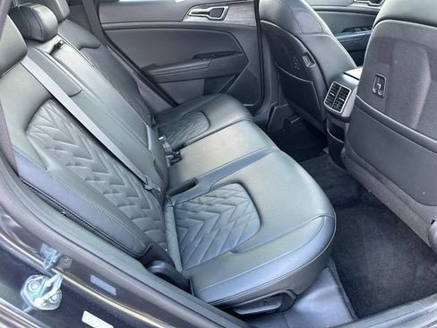 Used 2024 Kia Sportage X-Line w/ X-Line Premium Package AWD/4WD image 10