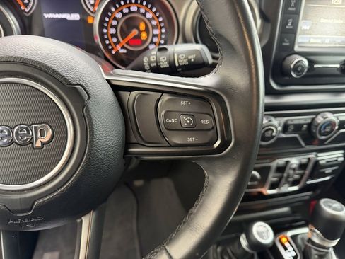 Used 2019 Jeep Wrangler Unlimited Sport S image 22