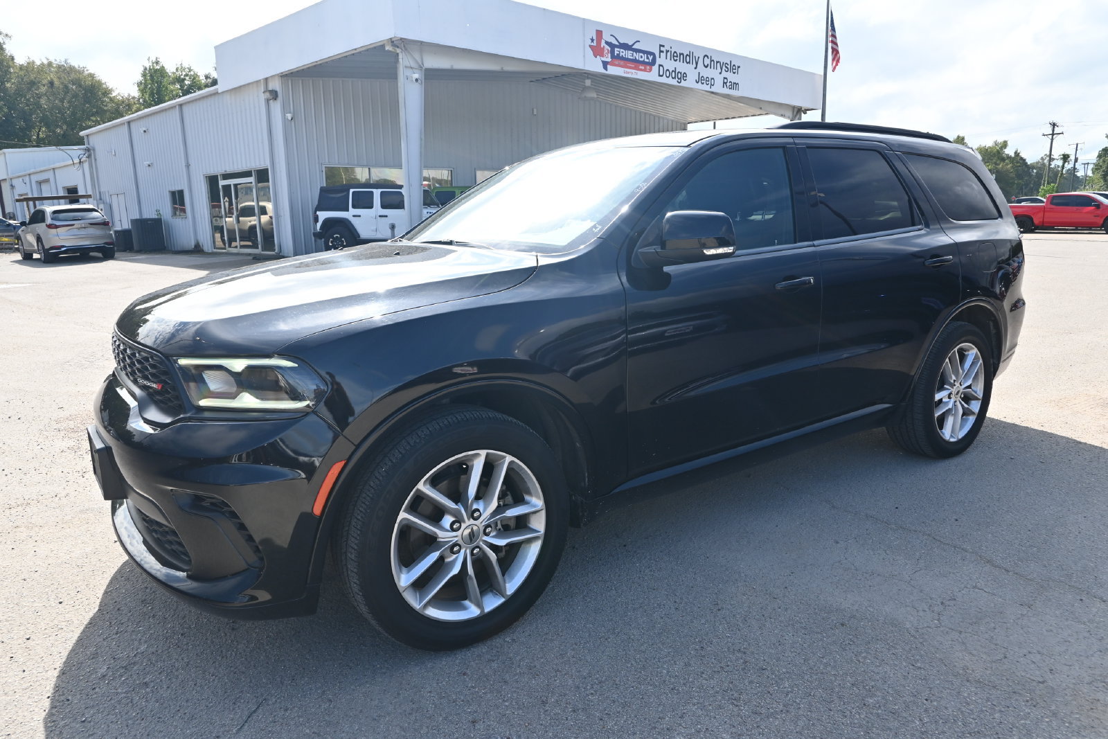 Used 2024 Dodge Durango GT RWD image 5