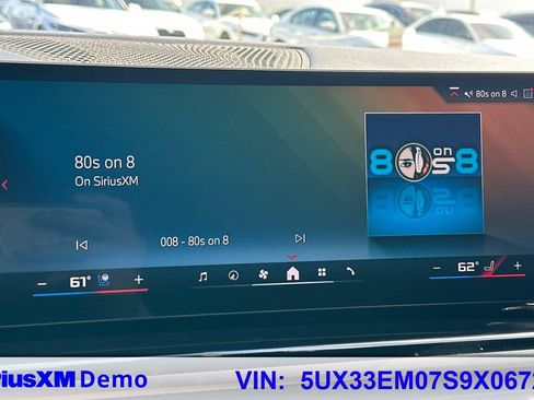 Certified 2025 BMW X7 M60i AWD/4WD image 38