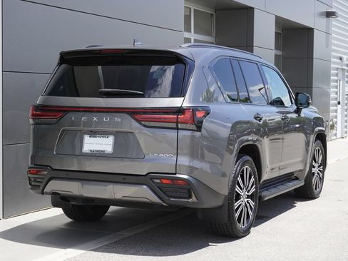 Used 2023 Lexus LX 600 4WD w/ Appearance Package image 2