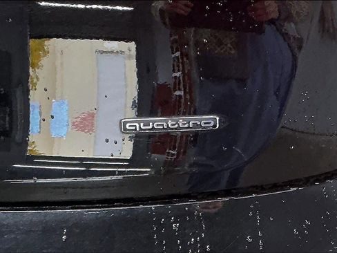 Certified 2023 Audi Q5 2.0T Premium Plus w/ Premium Plus Package image 11