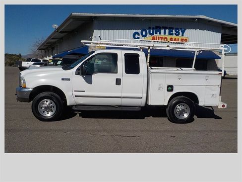 Used 2000 Ford F250 XL image 3