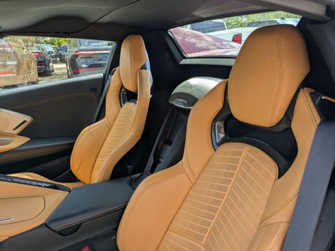 Used 2020 Chevrolet Corvette Stingray Preferred Conv w/ 2LT Preferred Equipment Group RWD image 15