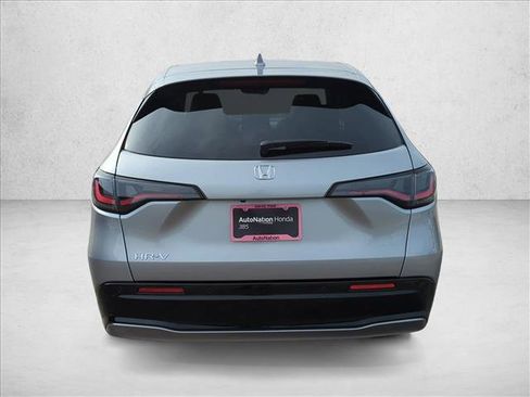 Certified 2026 Honda HR-V EX-L image 6