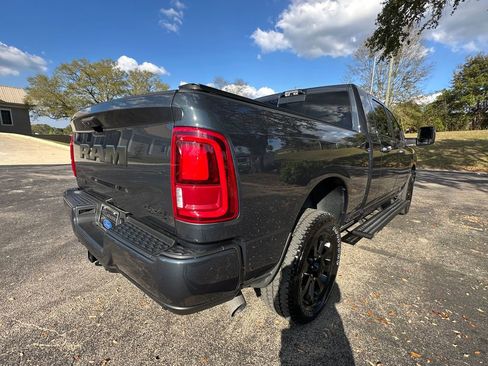 Used 2025 RAM 2500 Laramie w/ Night Edition image 47