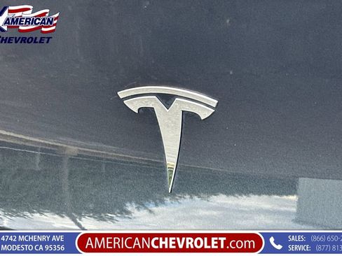 Used 2025 Tesla Model Y Long Range RWD image 37